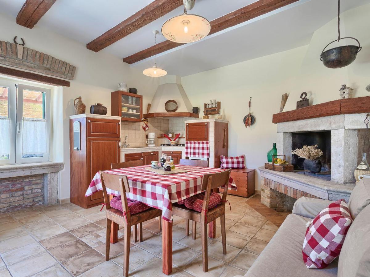 Apartment Sani-1 By Interhome Pjescana Uvala Esterno foto