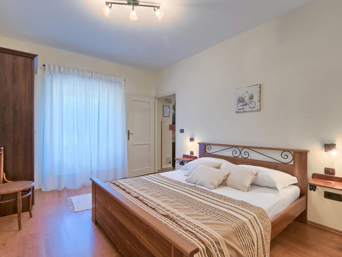 Apartment Sani-1 By Interhome Pjescana Uvala Esterno foto